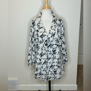 Cheryl Nash Jacket Size L Textured Artsy Mature Black White